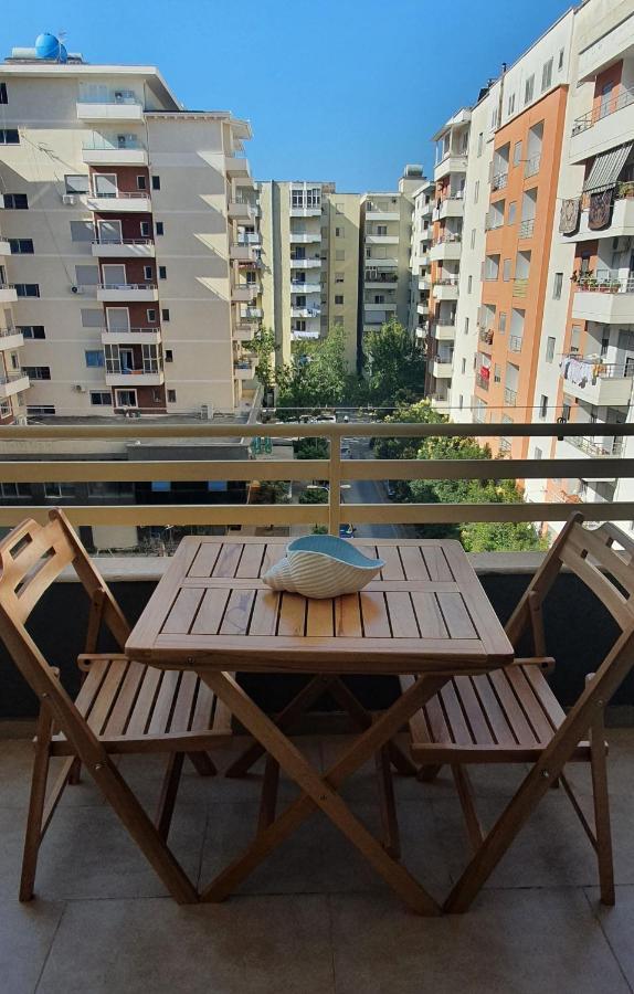 Numa Apartament Влёра Экстерьер фото